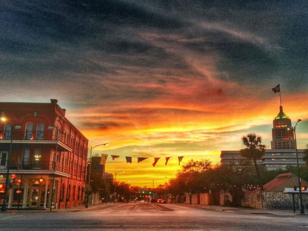 Photo of downtown San Antonio at sunset